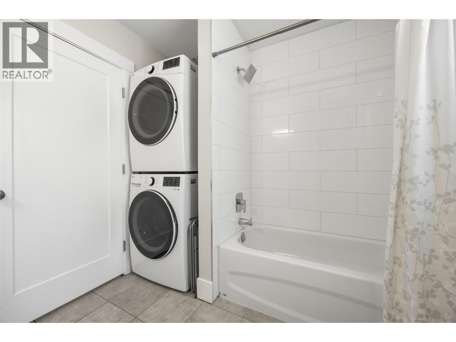 1018 West Kelowna Road, West Kelowna, British Columbia  V1Z 3B7 - Photo 18 - 10386605