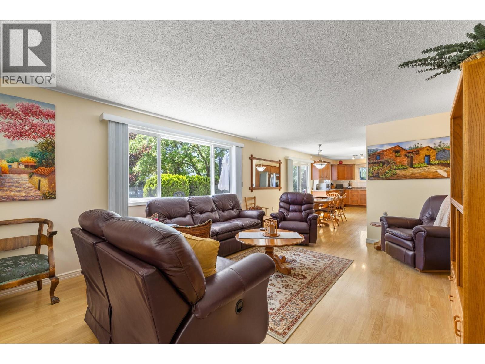 1789 Munson Road, Kelowna, British Columbia  V1W 2G8 - Photo 5 - 10386411