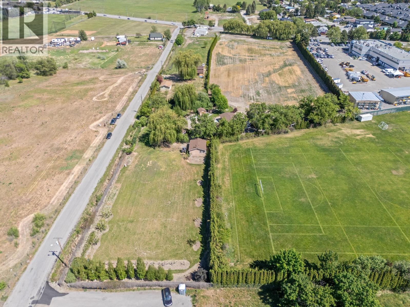 1789 Munson Road, Kelowna, British Columbia  V1W 2G8 - Photo 60 - 10386411