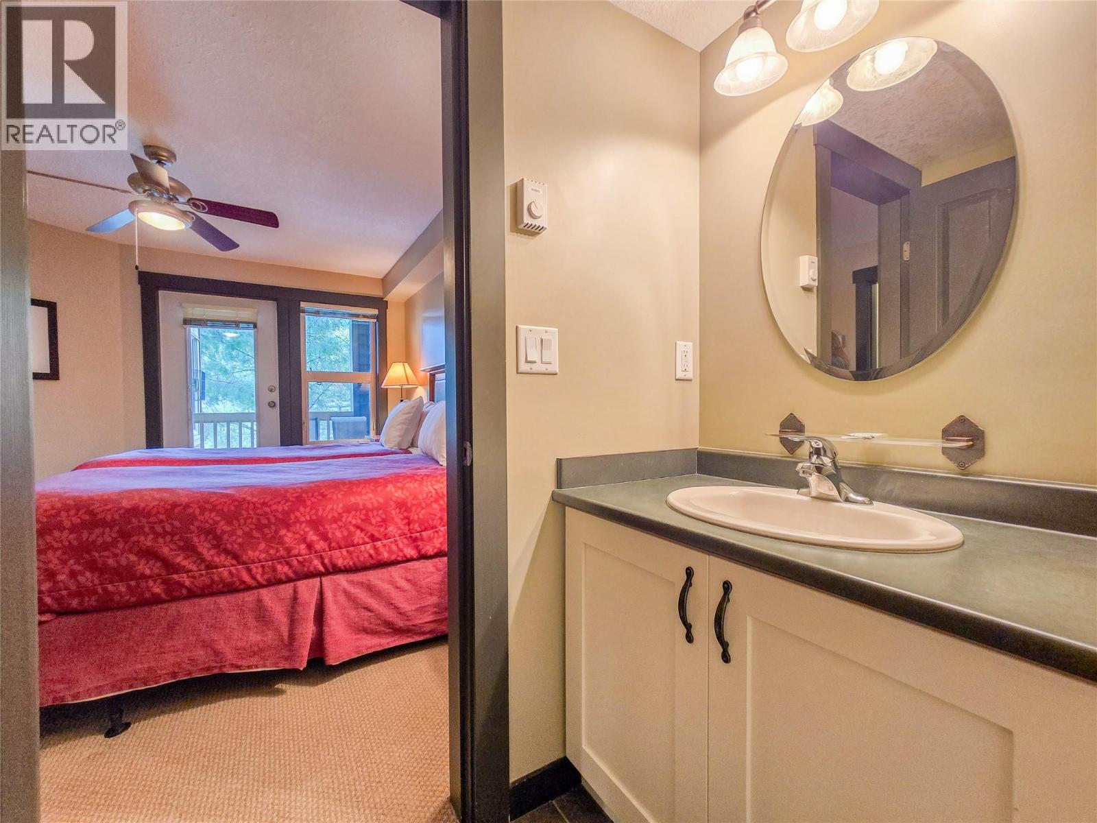 2070 Summit Drive Unit# 308, Panorama, British Columbia  V0A 1T0 - Photo 26 - 10385753