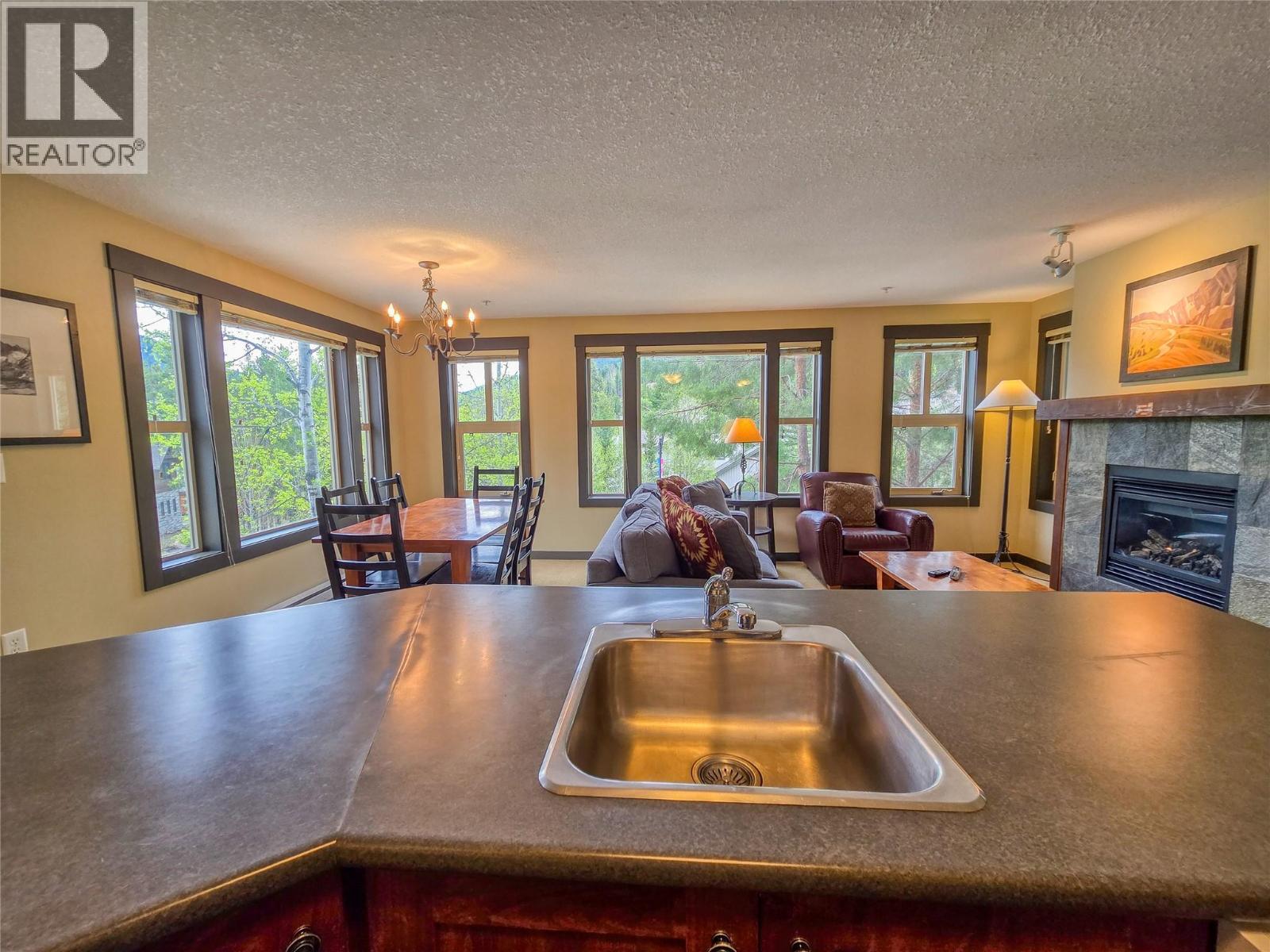2070 Summit Drive Unit# 308, Panorama, British Columbia  V0A 1T0 - Photo 29 - 10385753