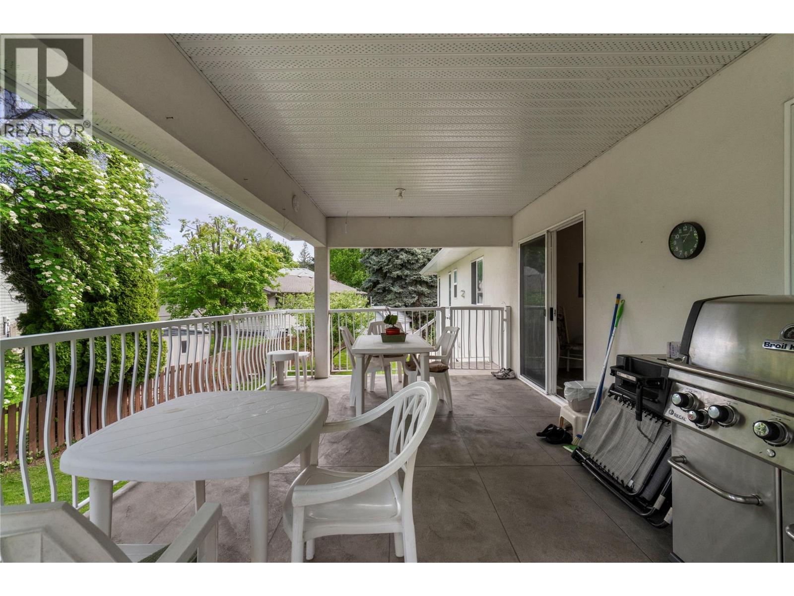 1581 16 Avenue Se, Salmon Arm, British Columbia  V1E 2M7 - Photo 20 - 10385570