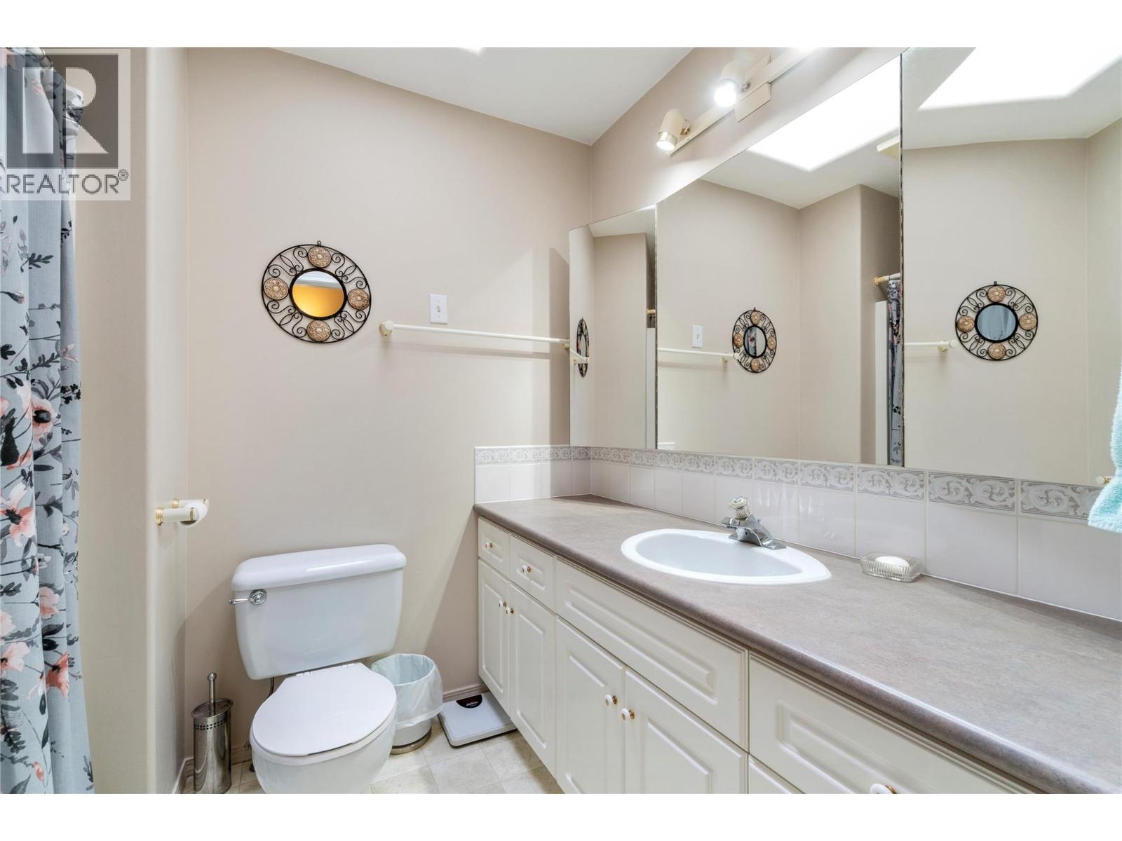 1581 16 Avenue Se, Salmon Arm, British Columbia  V1E 2M7 - Photo 26 - 10385570