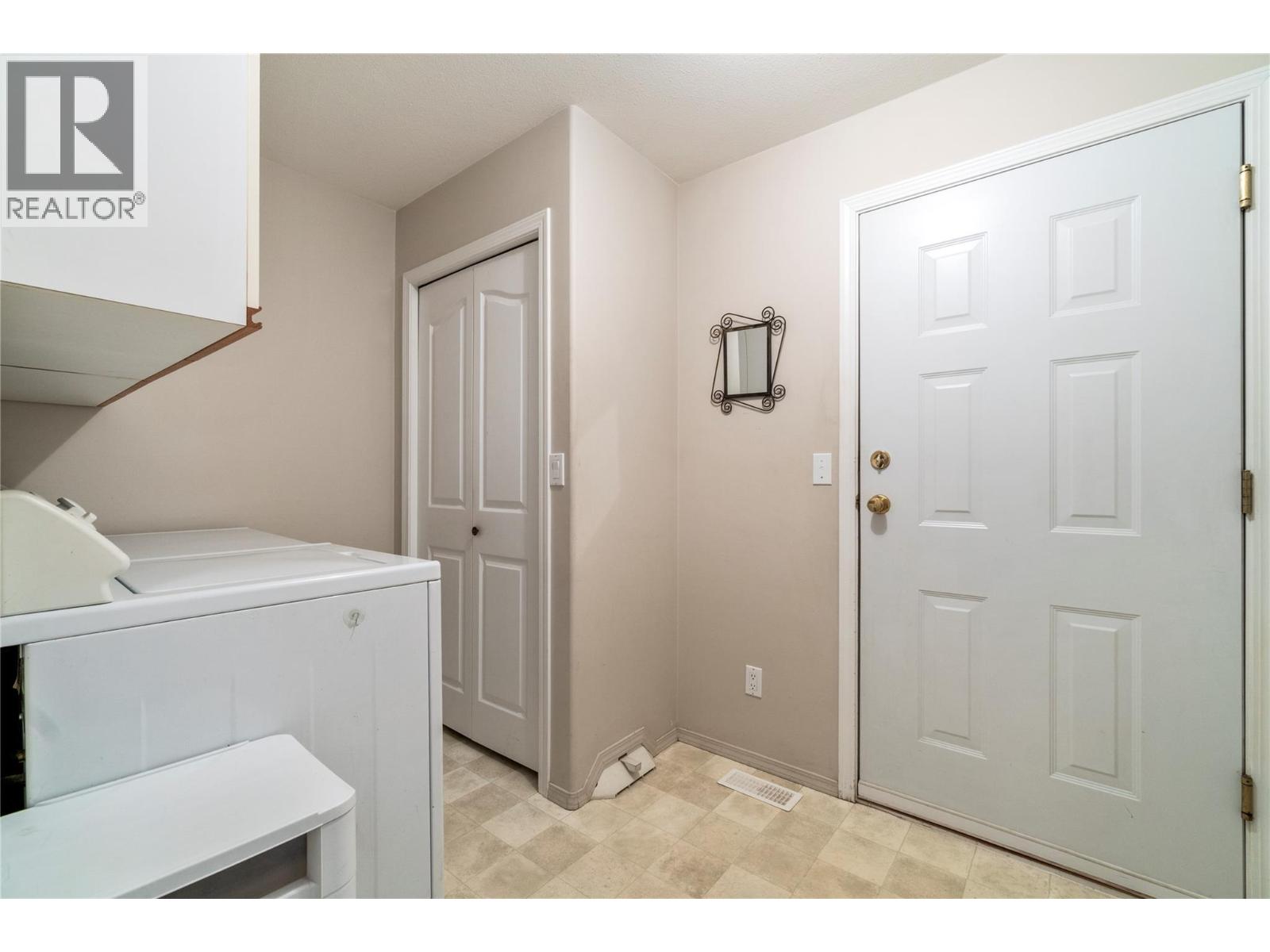 1581 16 Avenue Se, Salmon Arm, British Columbia  V1E 2M7 - Photo 28 - 10385570