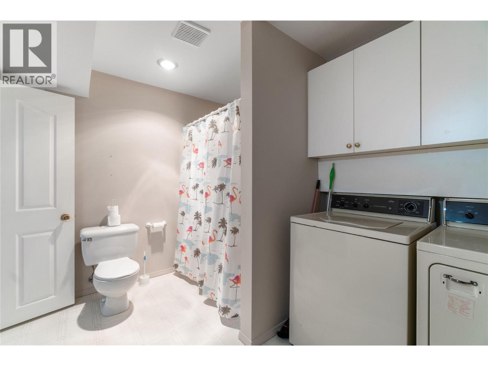 1581 16 Avenue Se, Salmon Arm, British Columbia  V1E 2M7 - Photo 37 - 10385570