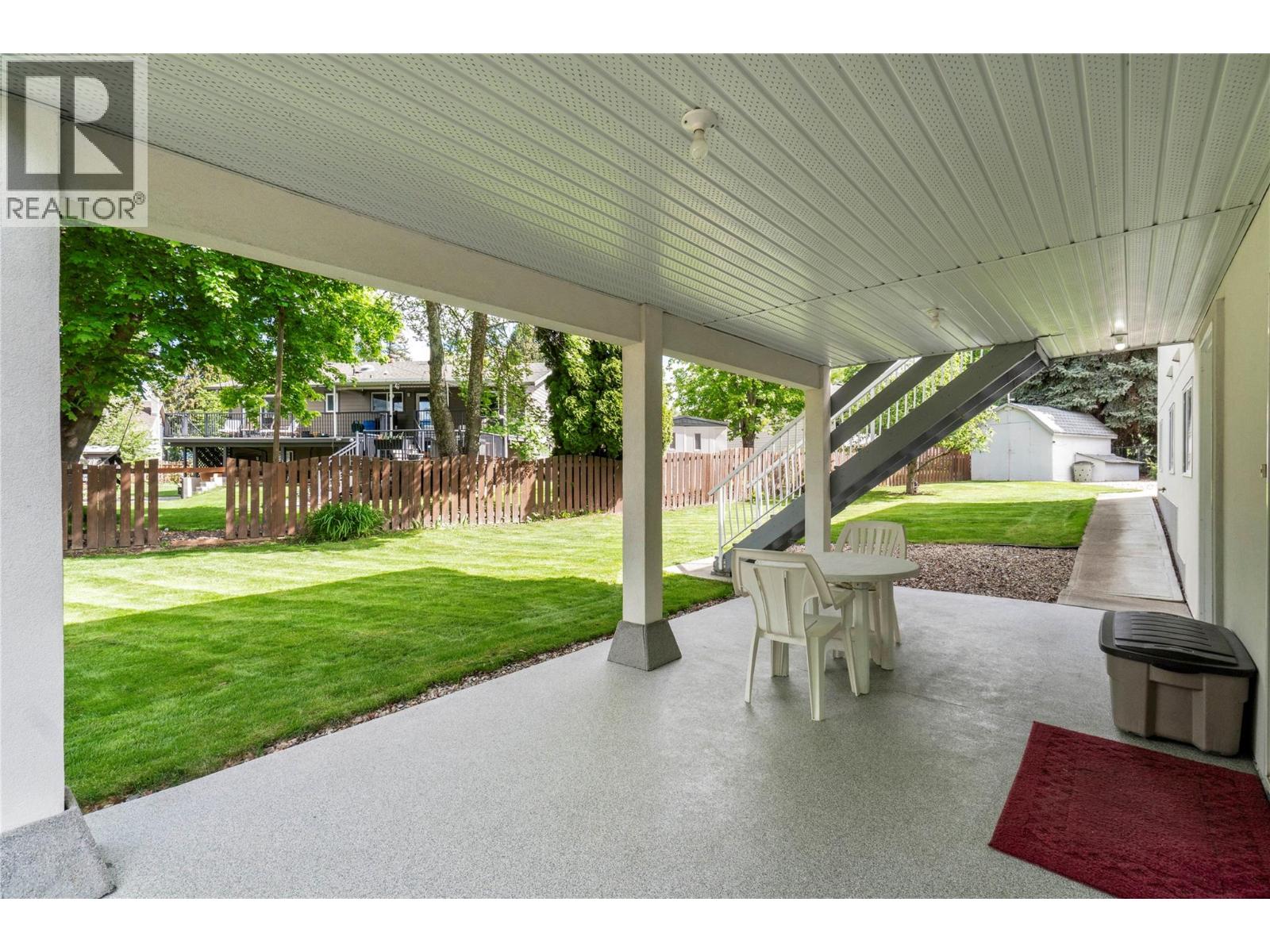 1581 16 Avenue Se, Salmon Arm, British Columbia  V1E 2M7 - Photo 46 - 10385570