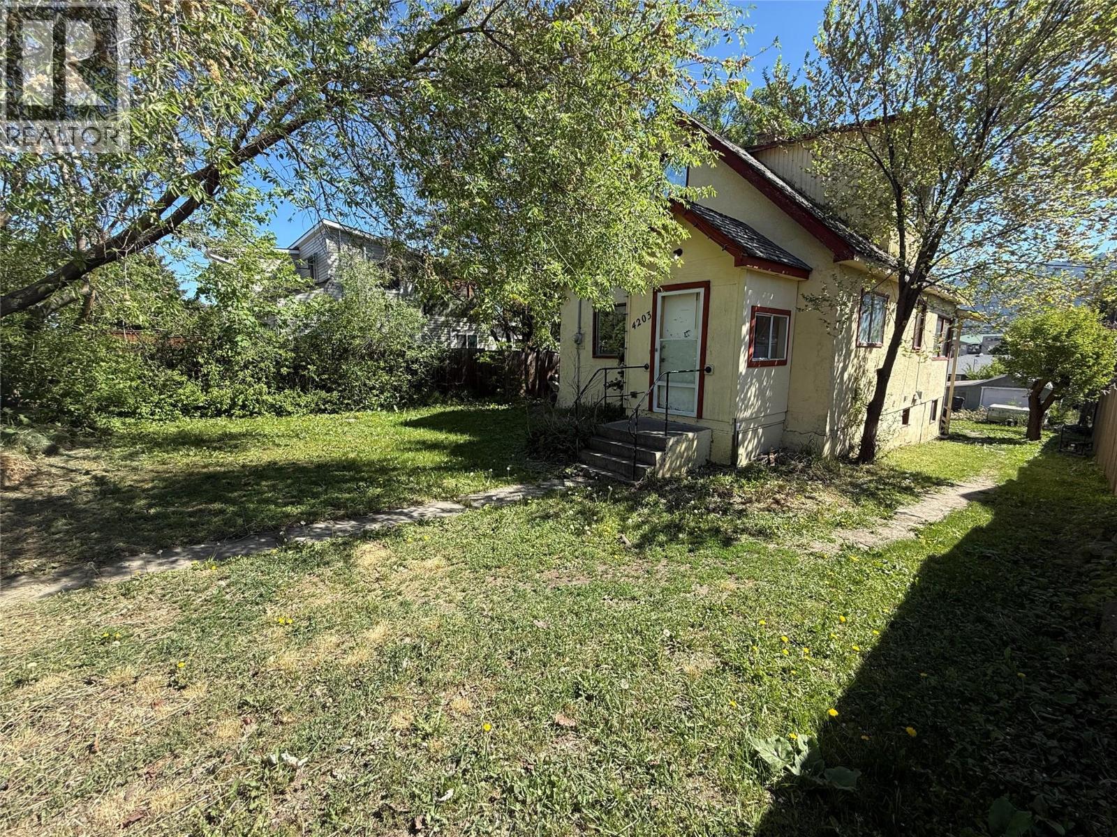 4203 34 Street, Vernon, British Columbia  v1b 3a7 - Photo 4 - 10385817