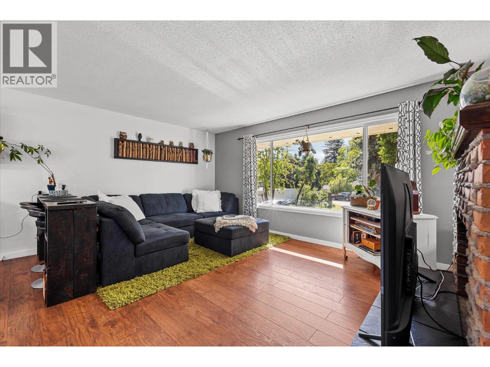 4671 Fordham Road, Kelowna, British Columbia  V1W 1P1 - Photo 3 - 10387330
