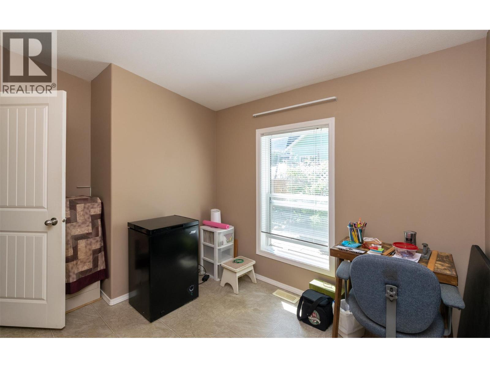 111 1 Street Se, Salmon Arm, British Columbia  V1E 4H6 - Photo 21 - 10386931
