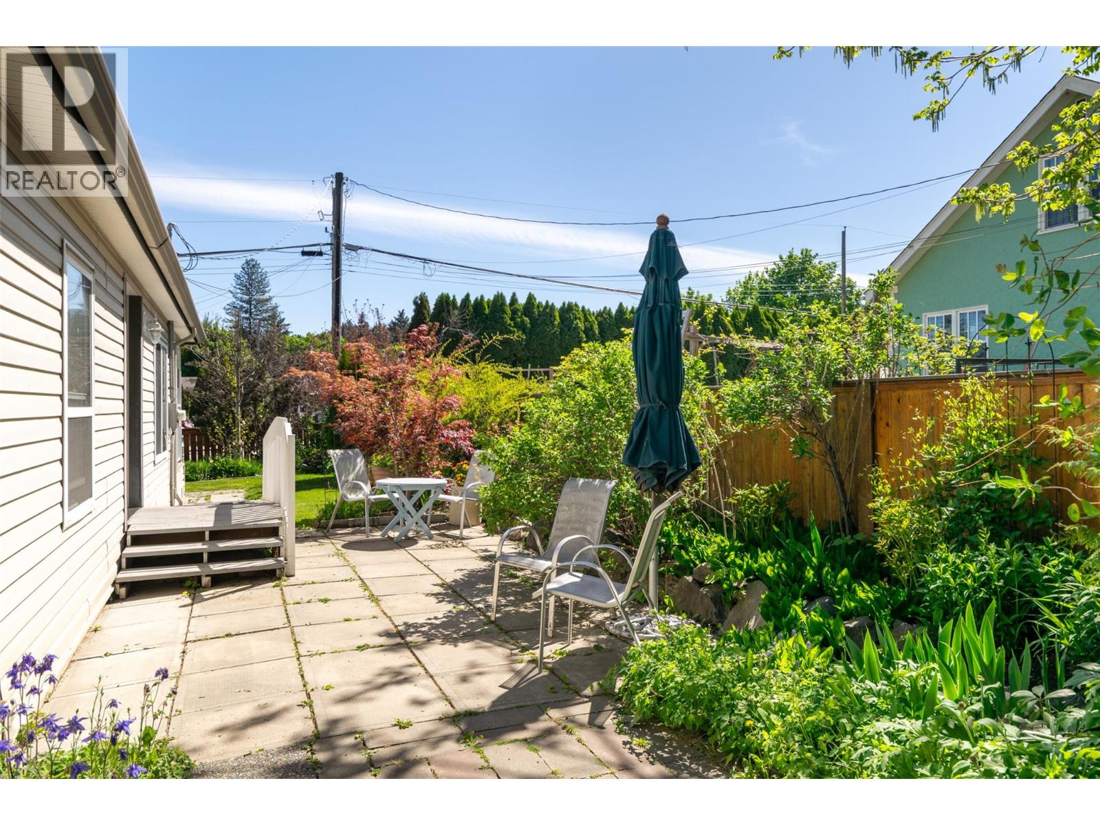111 1 Street Se, Salmon Arm, British Columbia  V1E 4H6 - Photo 37 - 10386931