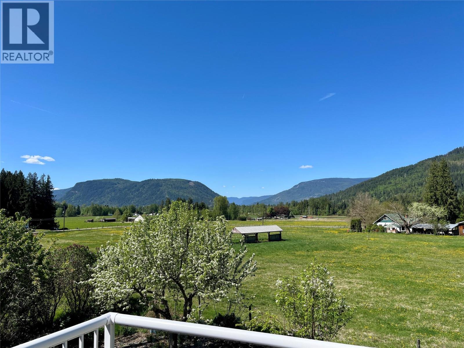 1830 Stepp Pit Road, Sicamous, British Columbia  V0E 2V0 - Photo 26 - 10386490