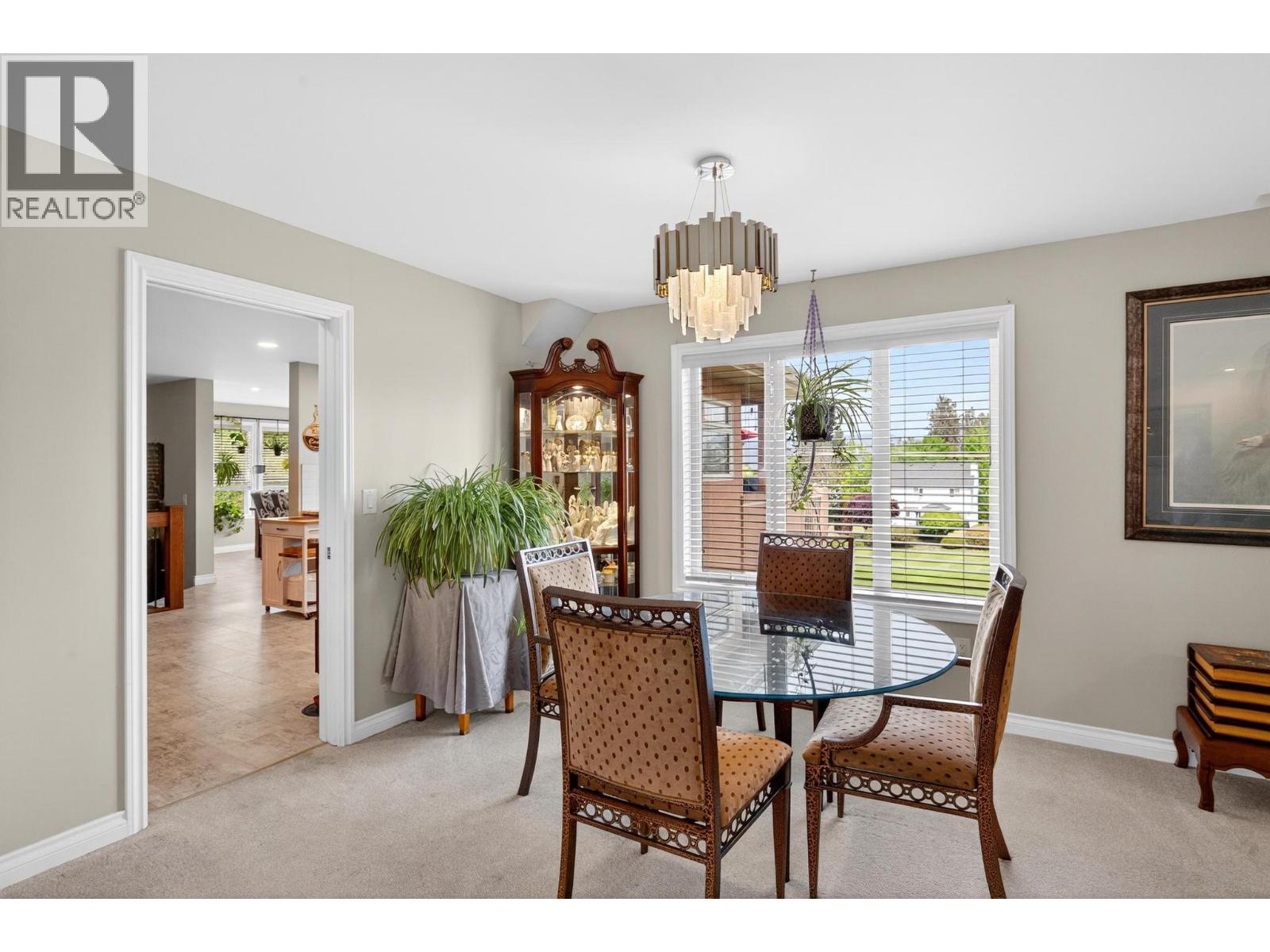 1544 Woodridge Road, Kelowna, British Columbia  V1W 2Z9 - Photo 16 - 10386230