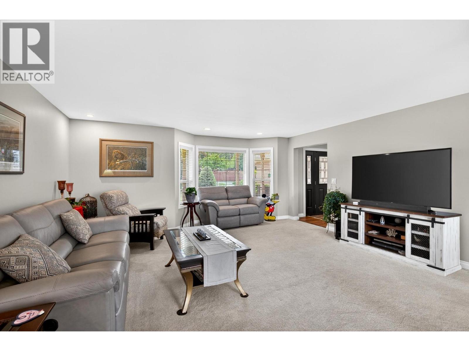 1544 Woodridge Road, Kelowna, British Columbia  V1W 2Z9 - Photo 17 - 10386230