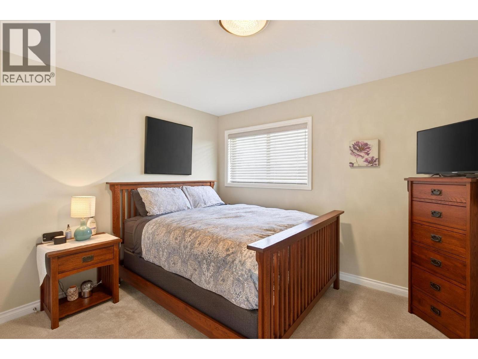 1544 Woodridge Road, Kelowna, British Columbia  V1W 2Z9 - Photo 18 - 10386230
