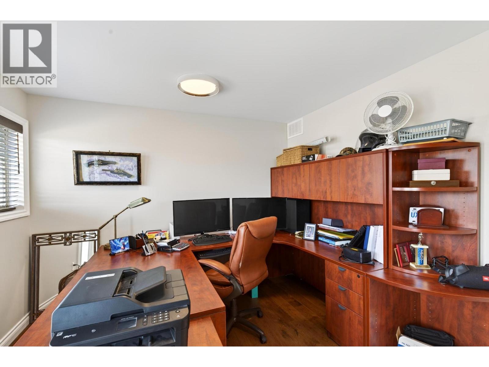 1544 Woodridge Road, Kelowna, British Columbia  V1W 2Z9 - Photo 23 - 10386230