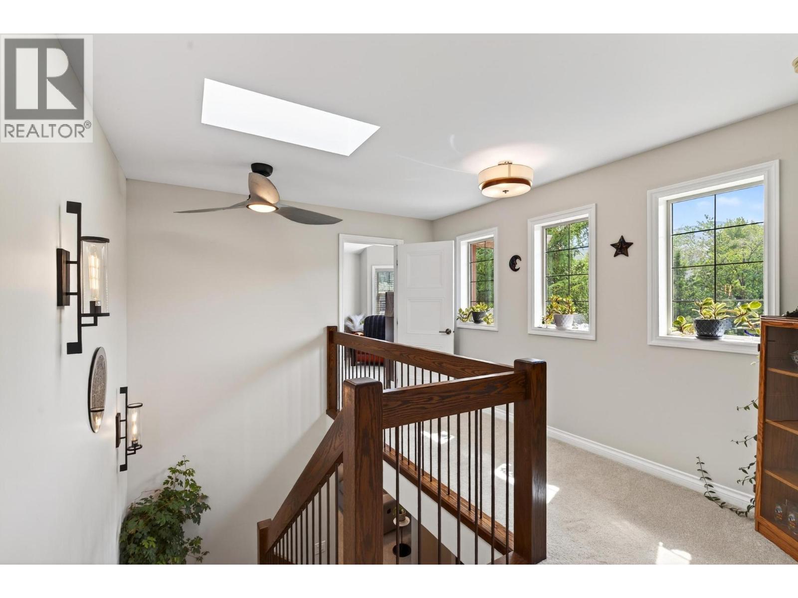 1544 Woodridge Road, Kelowna, British Columbia  V1W 2Z9 - Photo 24 - 10386230