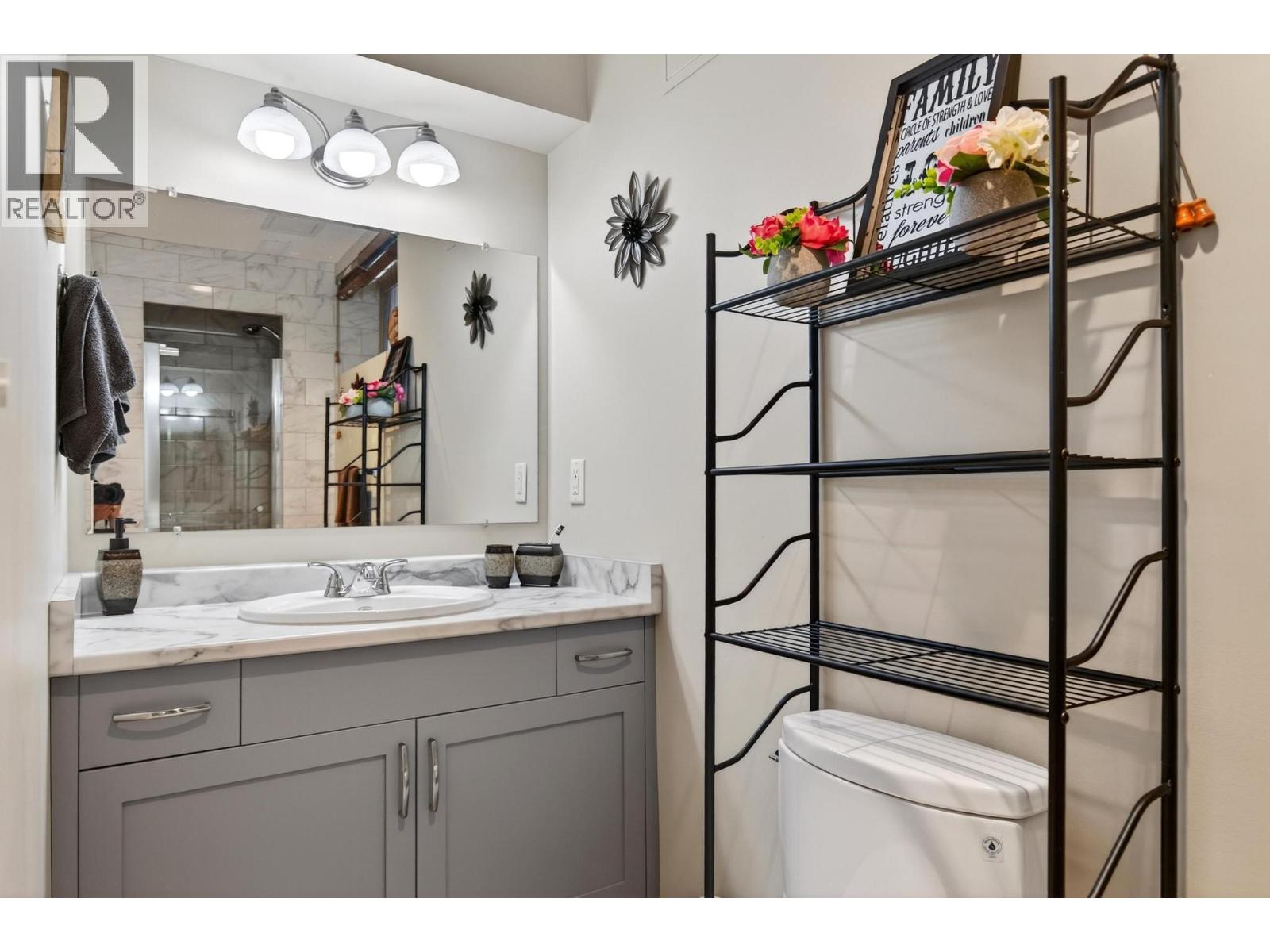1544 Woodridge Road, Kelowna, British Columbia  V1W 2Z9 - Photo 33 - 10386230