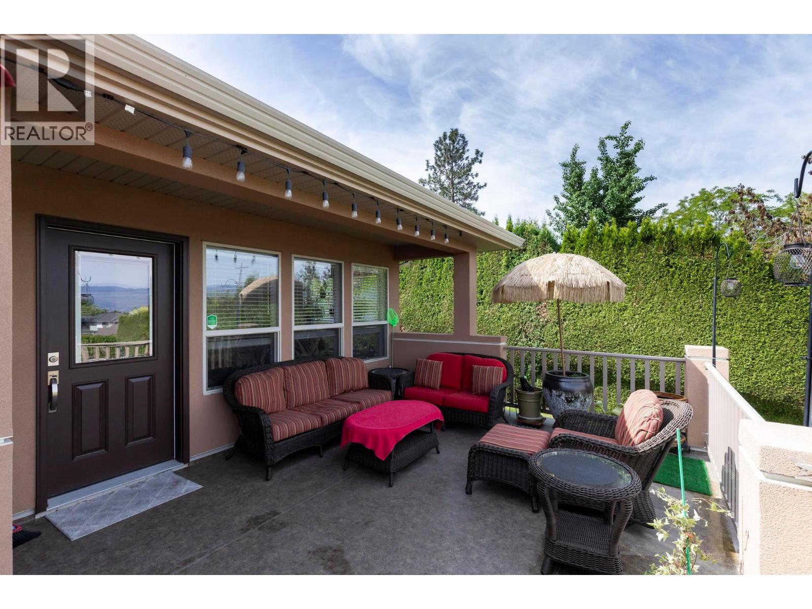 1544 Woodridge Road, Kelowna, British Columbia  V1W 2Z9 - Photo 37 - 10386230