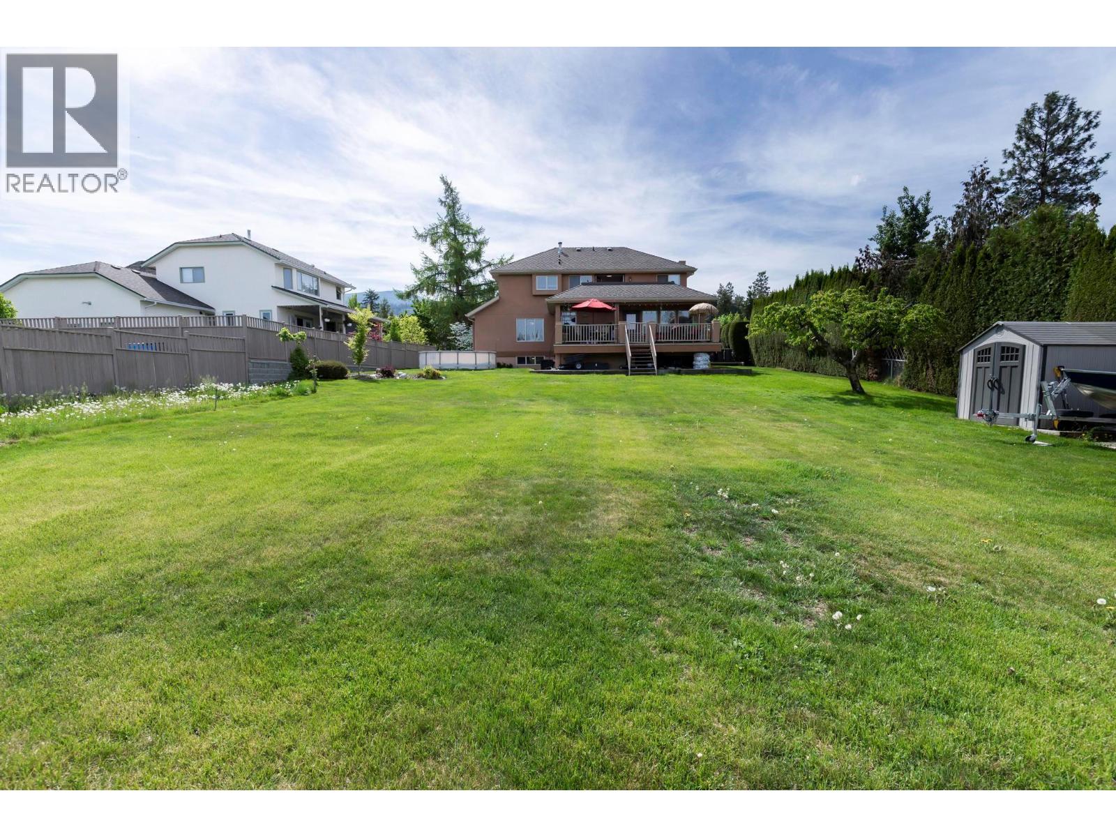 1544 Woodridge Road, Kelowna, British Columbia  V1W 2Z9 - Photo 42 - 10386230
