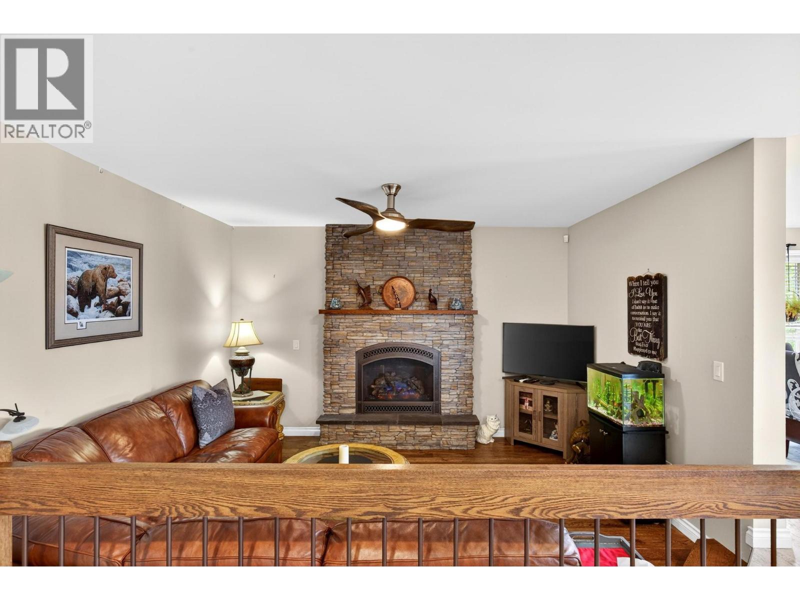 1544 Woodridge Road, Kelowna, British Columbia  V1W 2Z9 - Photo 9 - 10386230