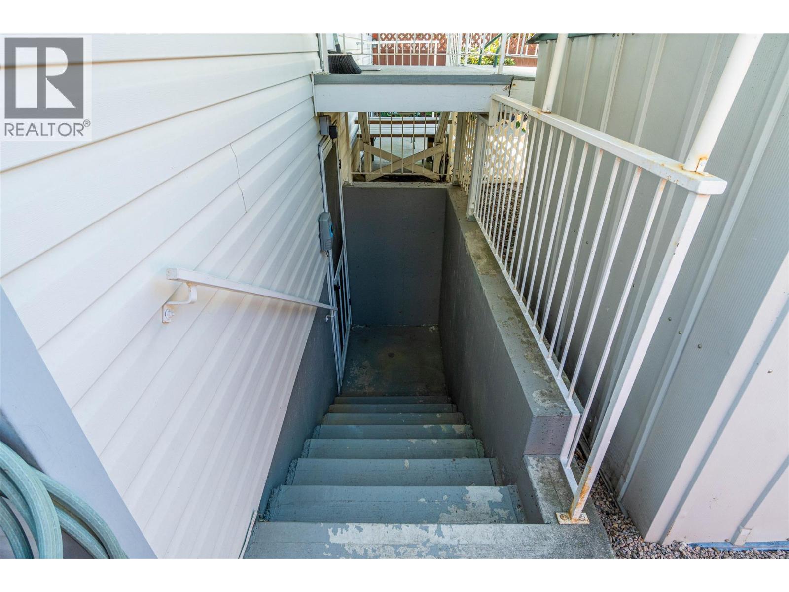 2655 Westsyde Road Unit# 12, Kamloops, British Columbia  V2B 7C7 - Photo 33 - 10387230