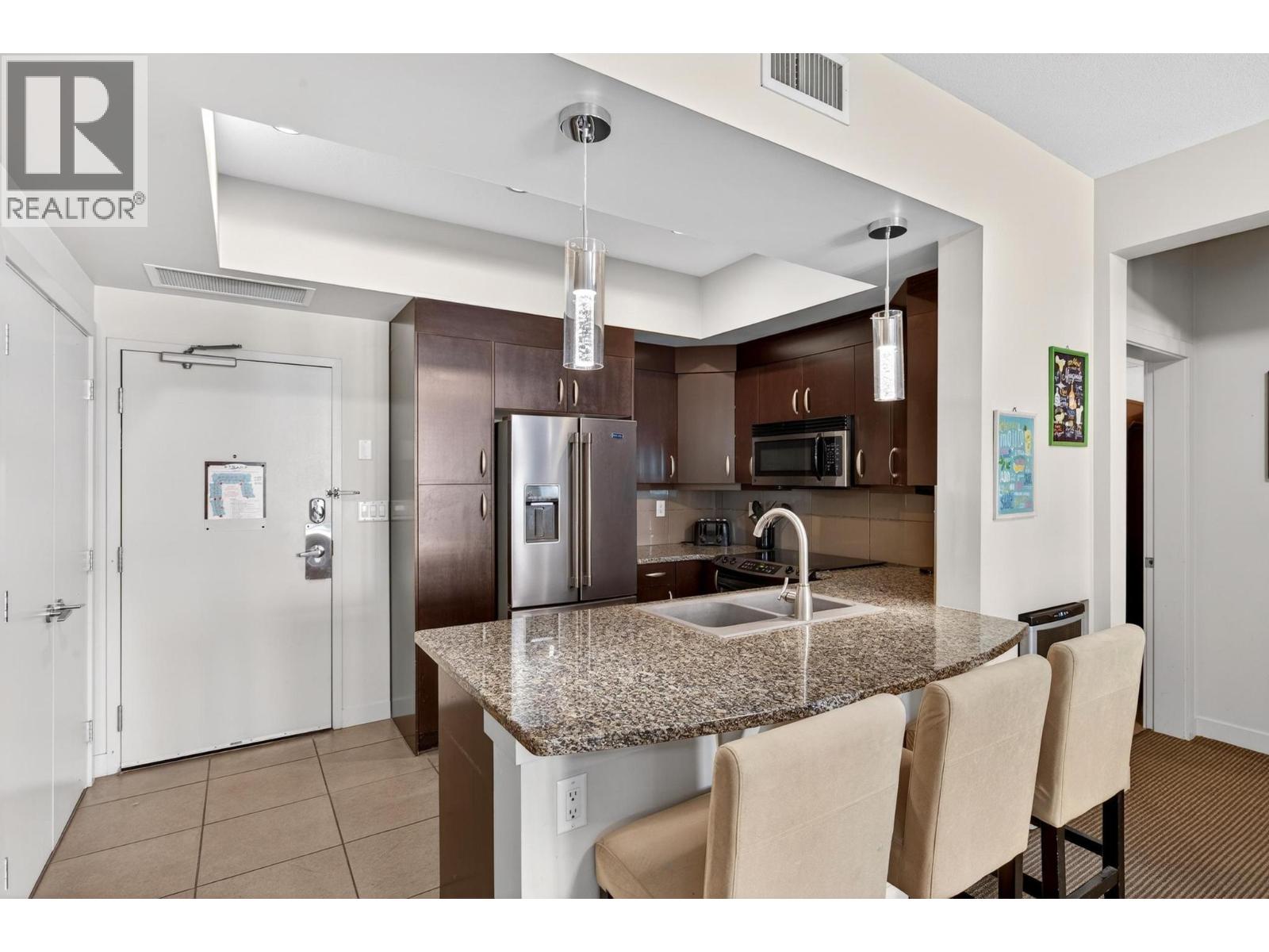 7343 Okanagan Landing Road Unit# 1117, Vernon, British Columbia  V1H 2J6 - Photo 4 - 10385944
