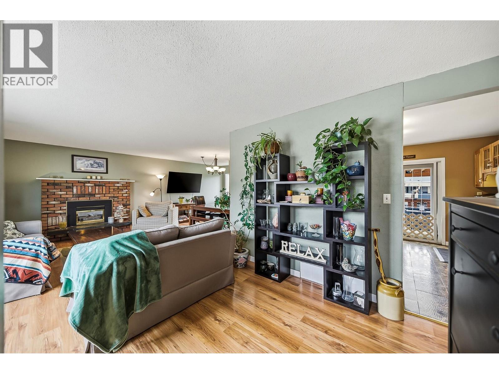 1125 Halston Avenue, Kamloops, British Columbia  V2B 2C2 - Photo 6 - 10385846