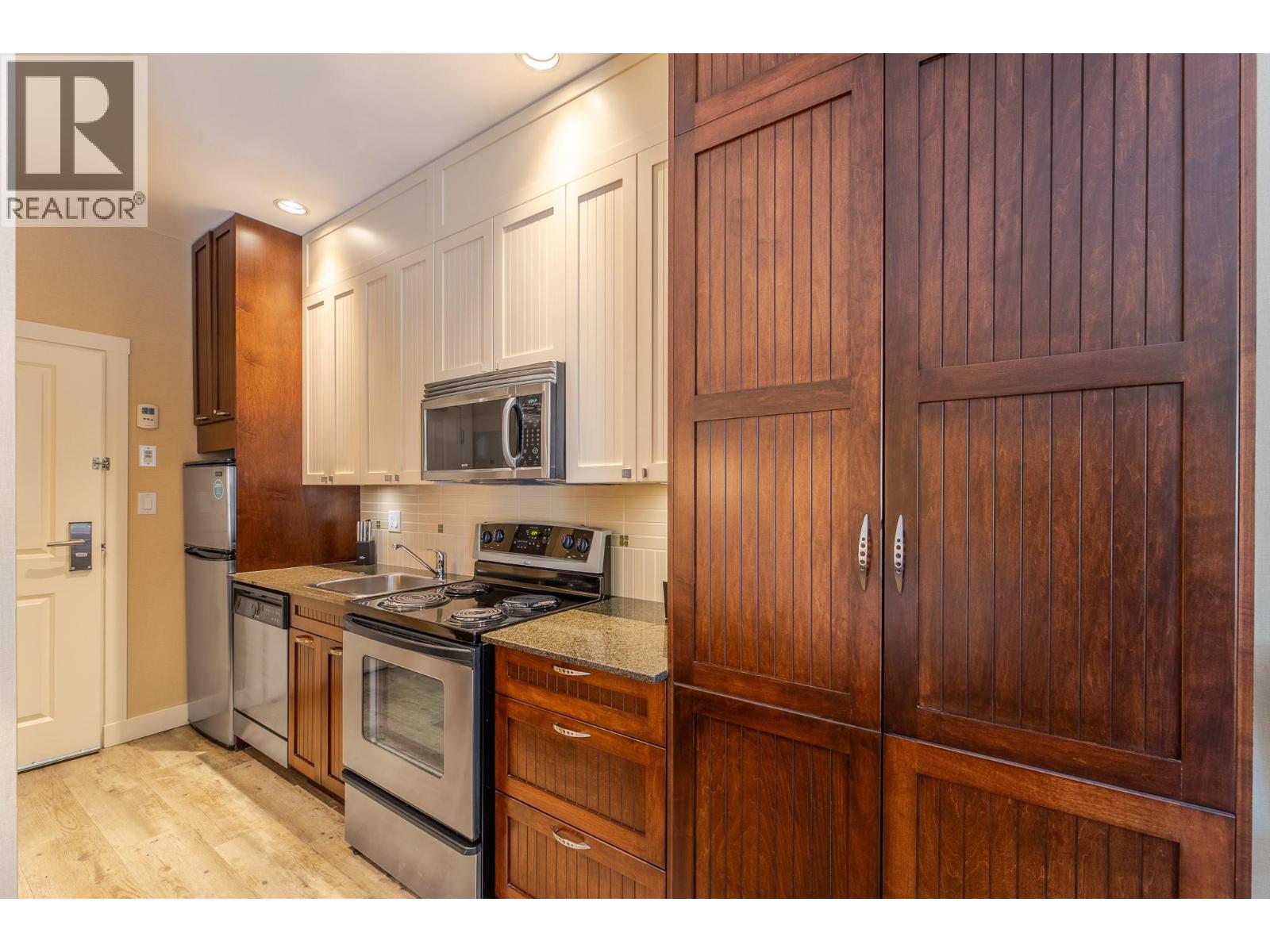 13011 Lakeshore Drive S Unit# 118, Summerland, British Columbia  V0H 1Z1 - Photo 11 - 10387246