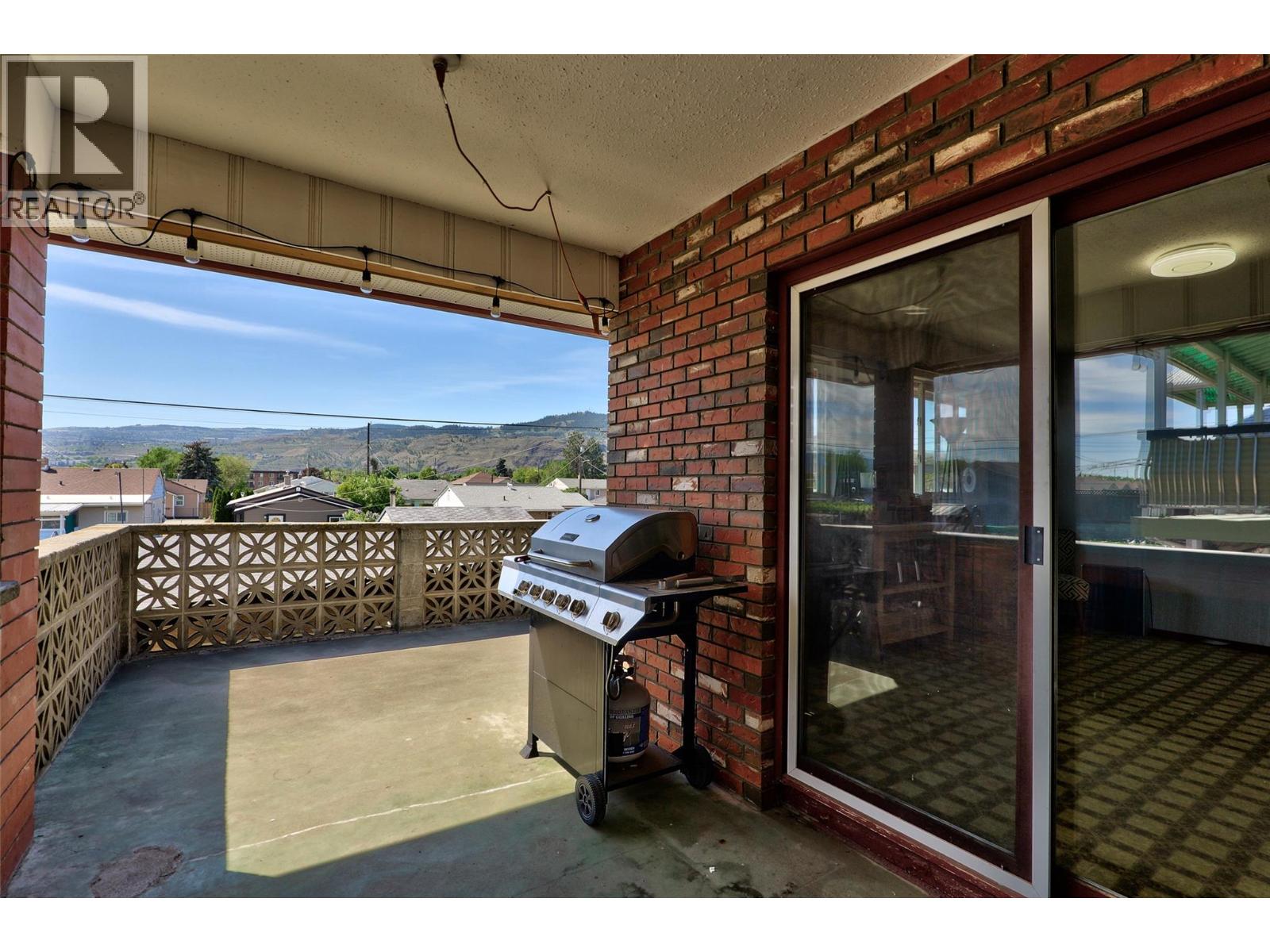1027 Moncton Avenue, Kamloops, British Columbia  V2B 1S5 - Photo 15 - 10387356