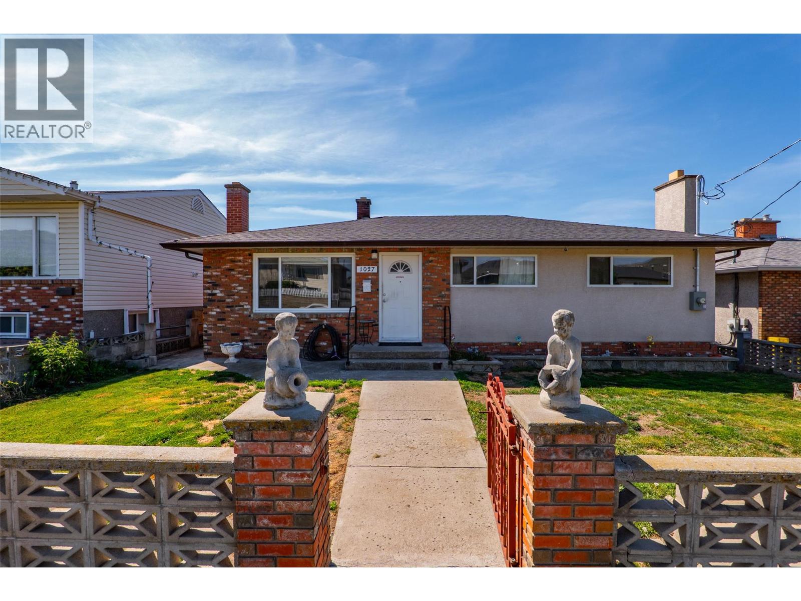 1027 Moncton Avenue, Kamloops, British Columbia  V2B 1S5 - Photo 2 - 10387356
