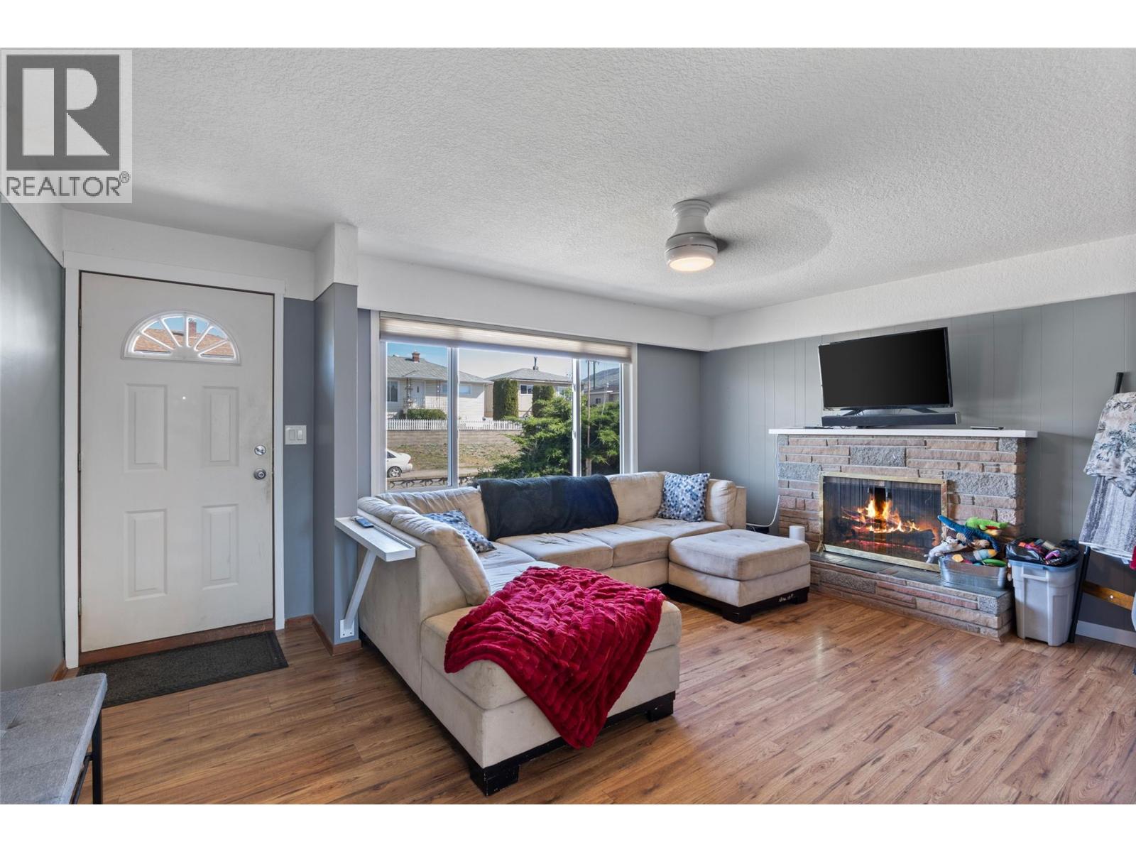 1027 Moncton Avenue, Kamloops, British Columbia  V2B 1S5 - Photo 6 - 10387356