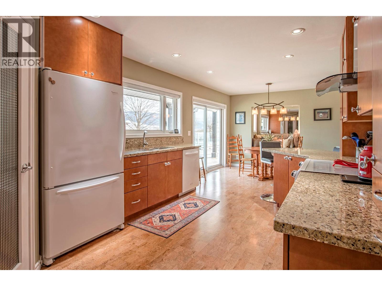 186 Stepping Stones Crescent, Spallumcheen, British Columbia  V1H 1X2 - Photo 25 - 10386809