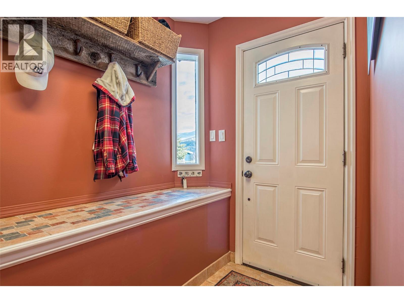 186 Stepping Stones Crescent, Spallumcheen, British Columbia  V1H 1X2 - Photo 45 - 10386809
