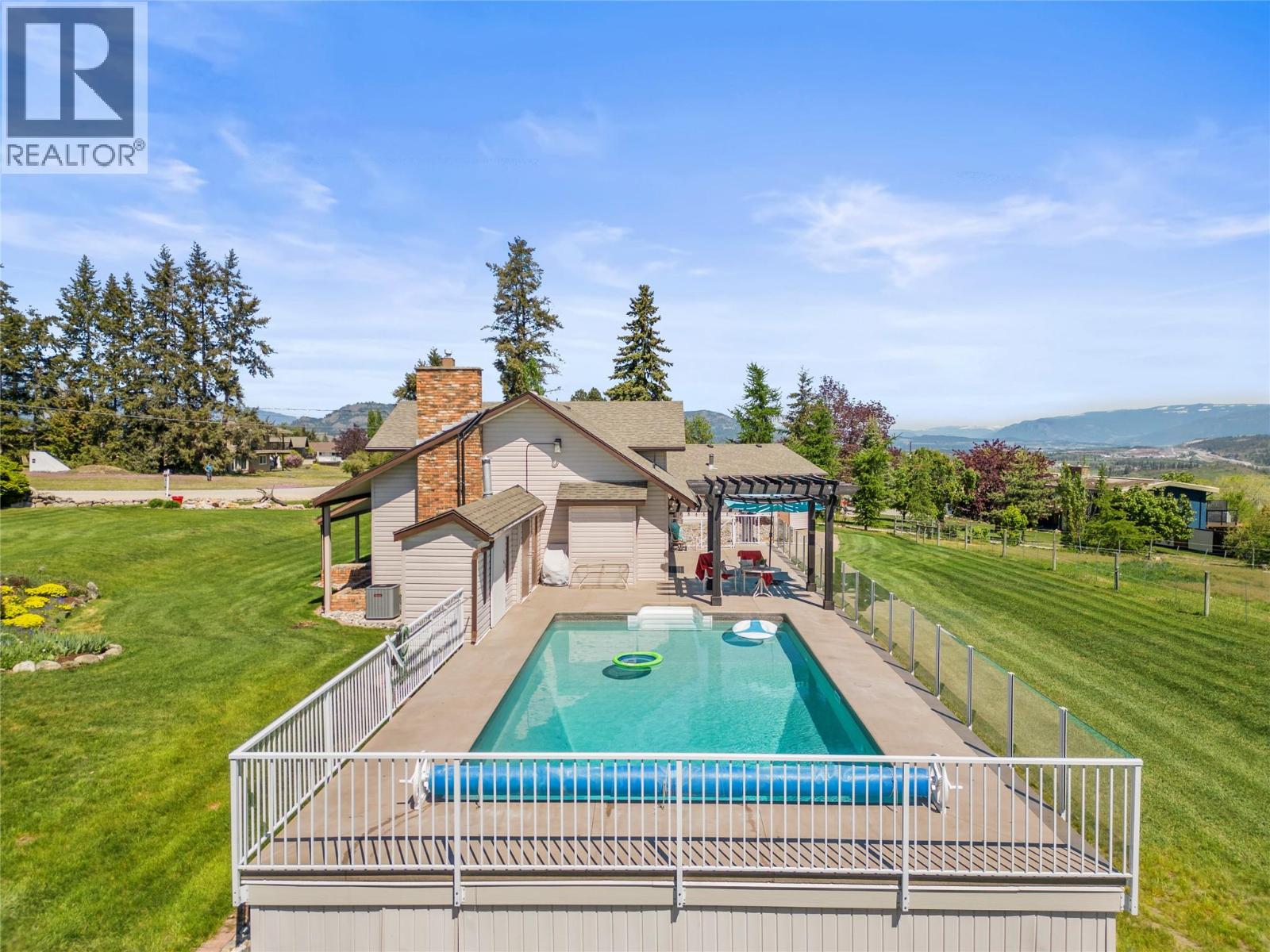 186 Stepping Stones Crescent, Spallumcheen, British Columbia  V1H 1X2 - Photo 82 - 10386809