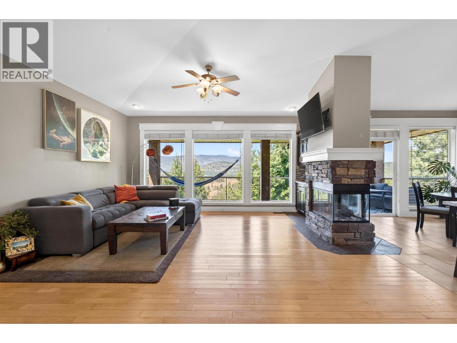 2216 Quail Run Drive, Kelowna, British Columbia  V1V 2S4 - Photo 5 - 10386322