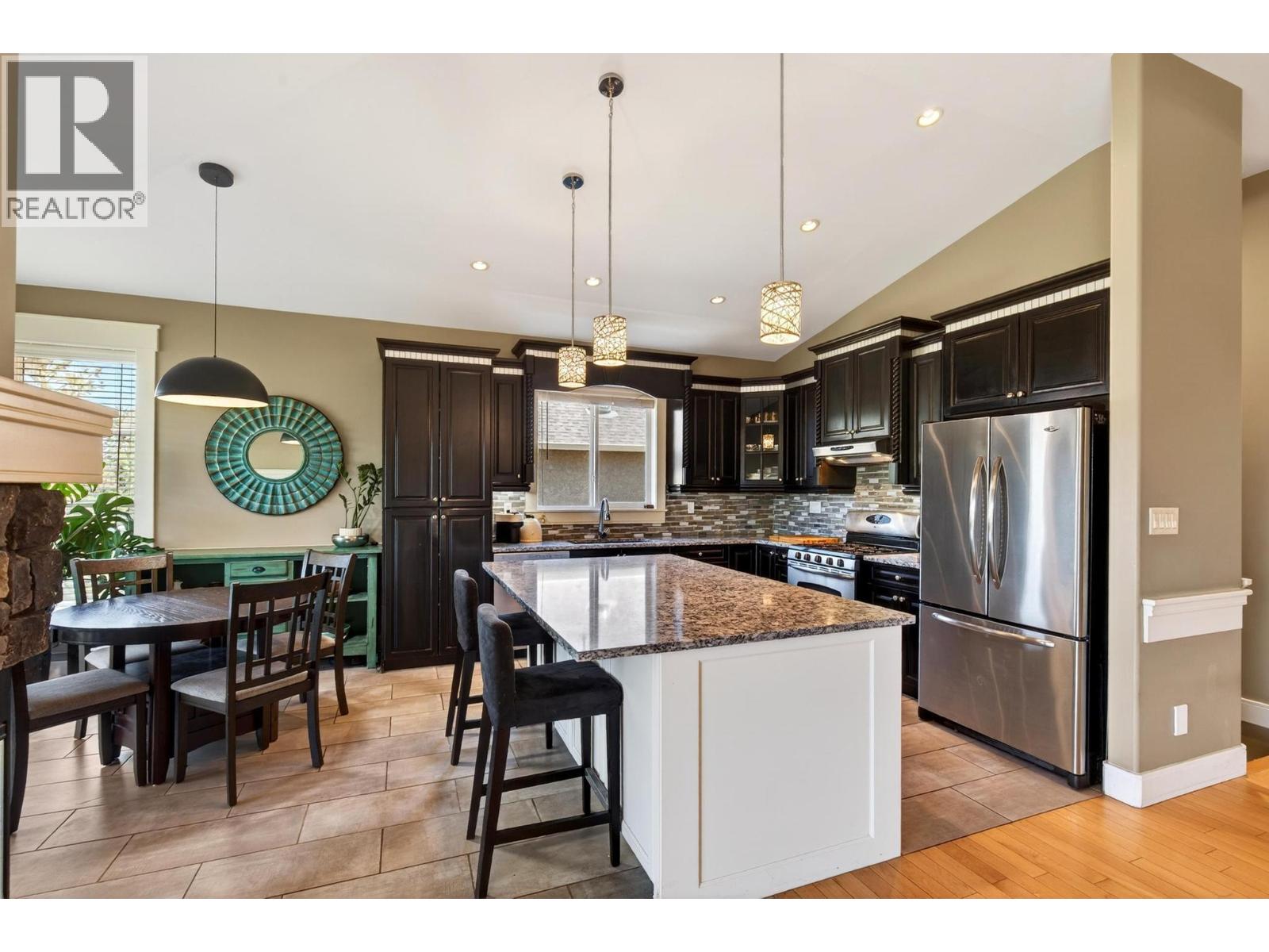 2216 Quail Run Drive, Kelowna, British Columbia  V1V 2S4 - Photo 8 - 10386322