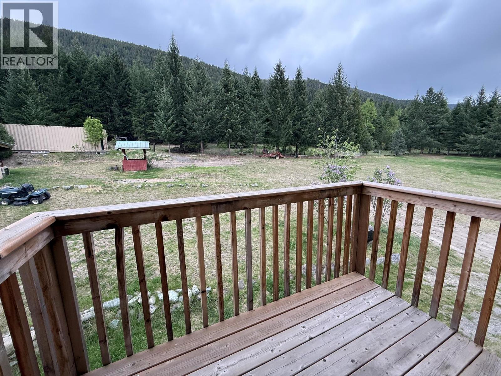 5420 Heffley Louis Creek Road, Kamloops, British Columbia  V0E 1Z0 - Photo 21 - 10387322