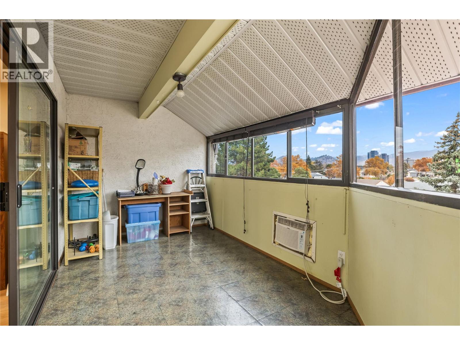 2110 Hoy Street Unit# 306, Kelowna, British Columbia  V1Y 8T4 - Photo 18 - 10387350