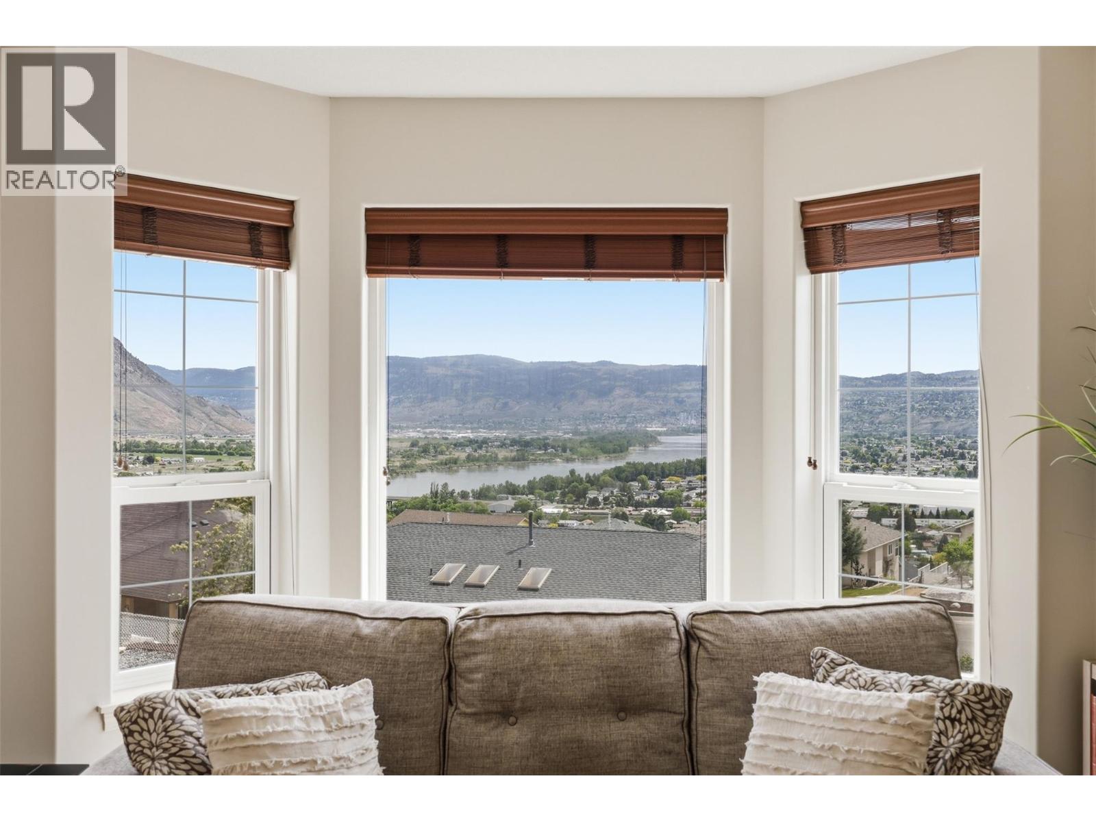 1870 Norview Place, Kamloops, British Columbia  V2B 8L8 - Photo 9 - 10387381
