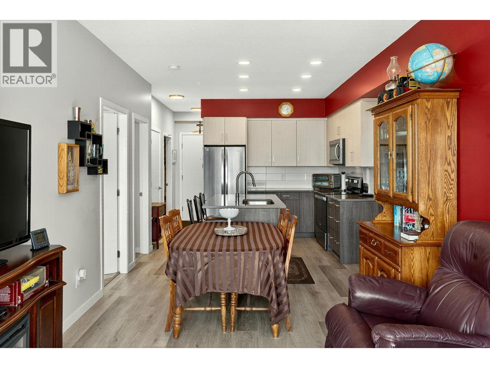 2301 Carrington Road Unit# 318, West Kelowna, British Columbia  V2S 6R2 - Photo 3 - 10387389