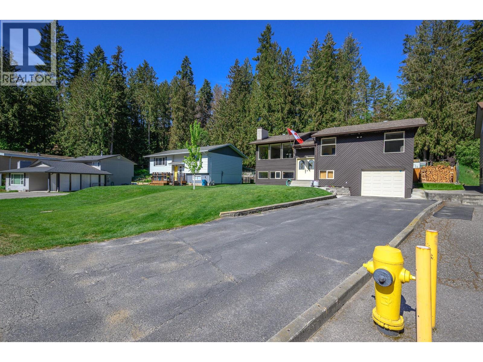 3895 Highland Park Drive, Armstrong, British Columbia  V4Y 0K2 - Photo 3 - 10387308