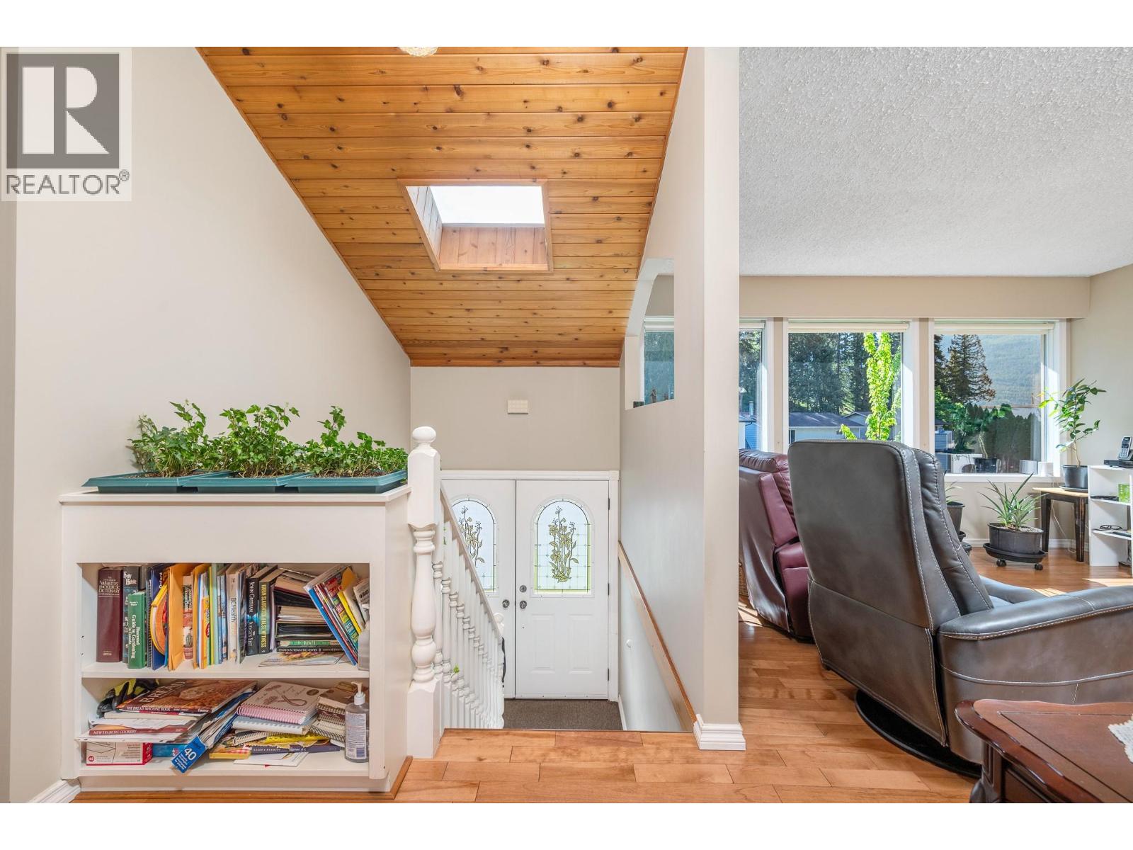 3895 Highland Park Drive, Armstrong, British Columbia  V4Y 0K2 - Photo 9 - 10387308