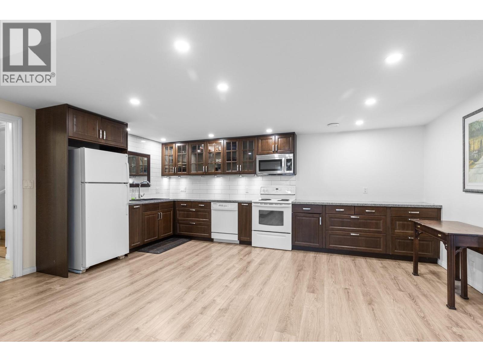 740 Ace Road, Kelowna, British Columbia  V1X 4C5 - Photo 32 - 10387202