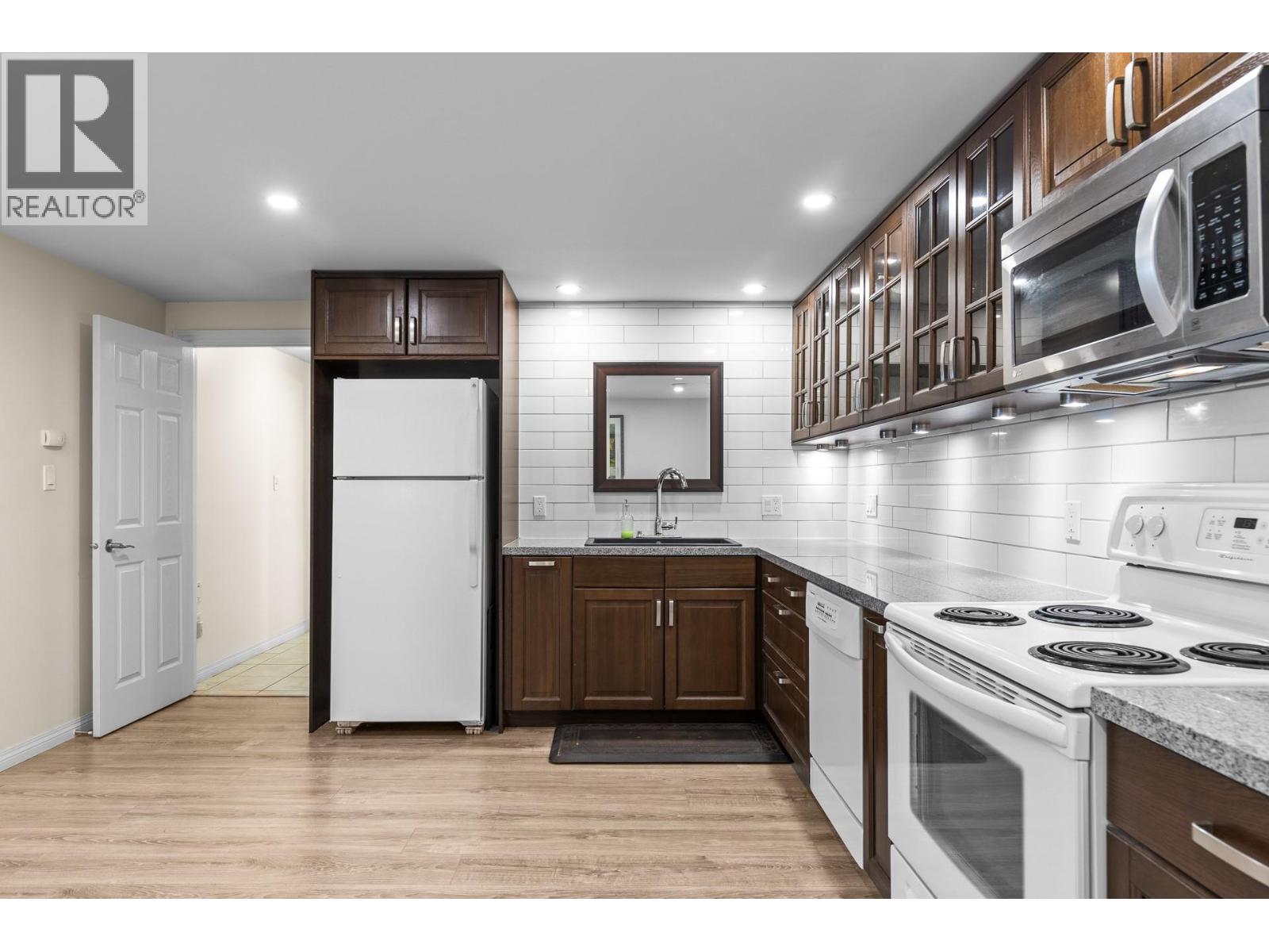 740 Ace Road, Kelowna, British Columbia  V1X 4C5 - Photo 33 - 10387202