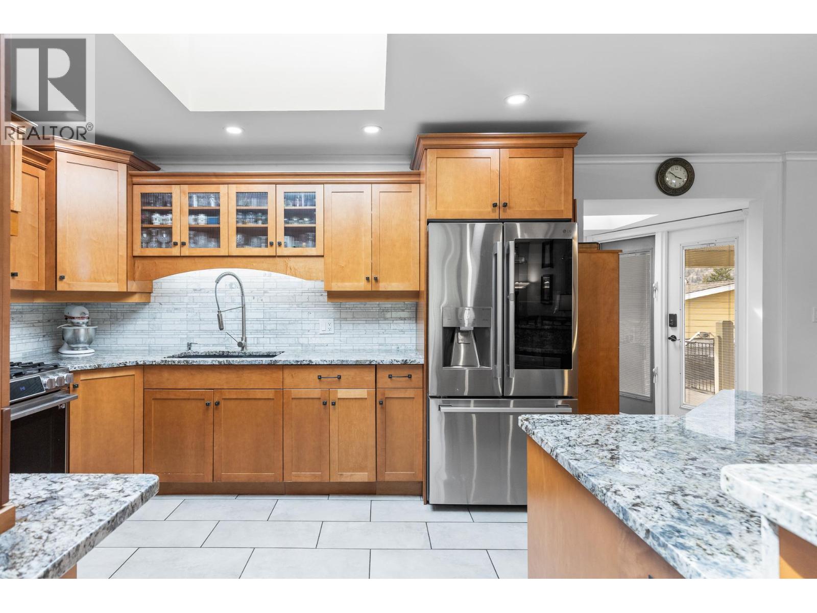 740 Ace Road, Kelowna, British Columbia  V1X 4C5 - Photo 5 - 10387202