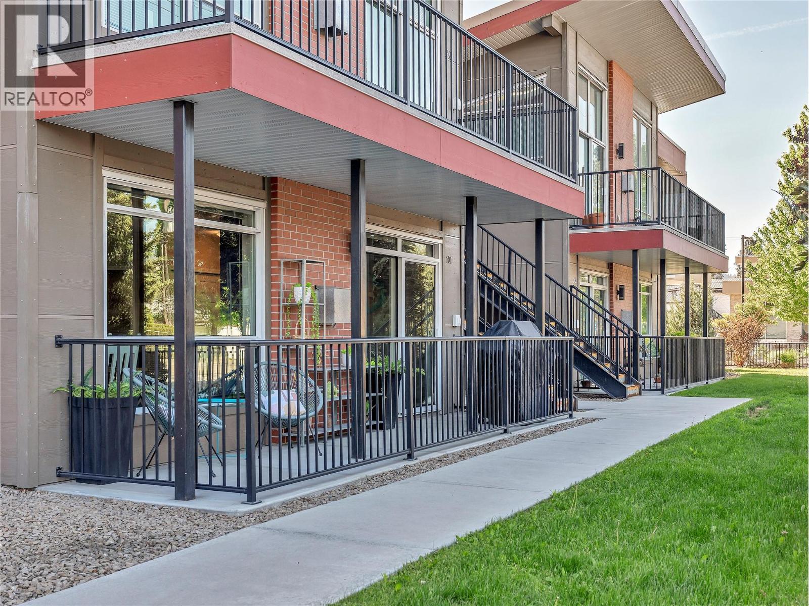 3388 Skaha Lake Road Unit# 101, Penticton, British Columbia  V2A 6G4 - Photo 3 - 10387006