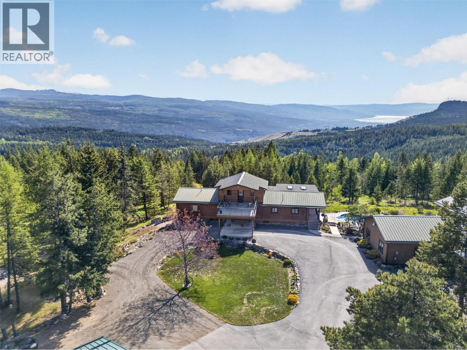 7319 Trapper Court, Kelowna, British Columbia  V1P 1H7 - Photo 2 - 10385746