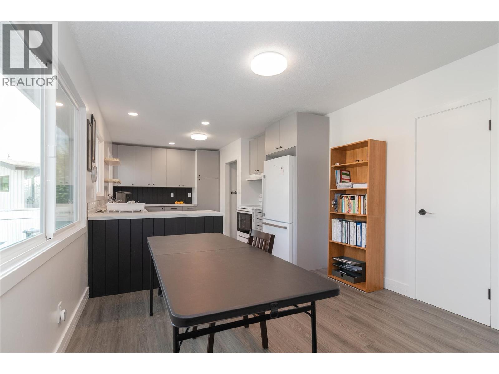 1352 Alder Court, Kelowna, British Columbia  V1Y 3P9 - Photo 10 - 10387404