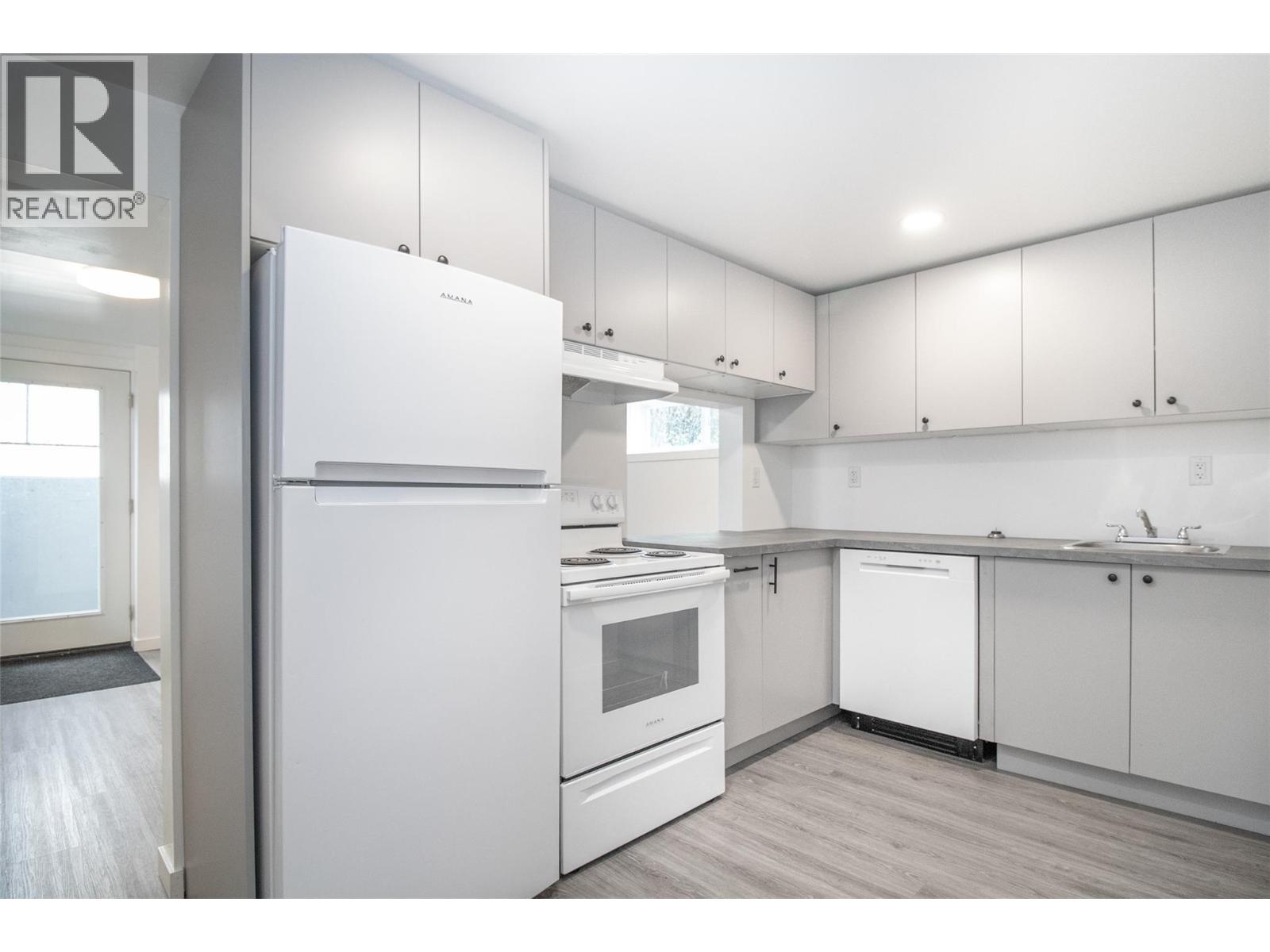 1352 Alder Court, Kelowna, British Columbia  V1Y 3P9 - Photo 30 - 10387404