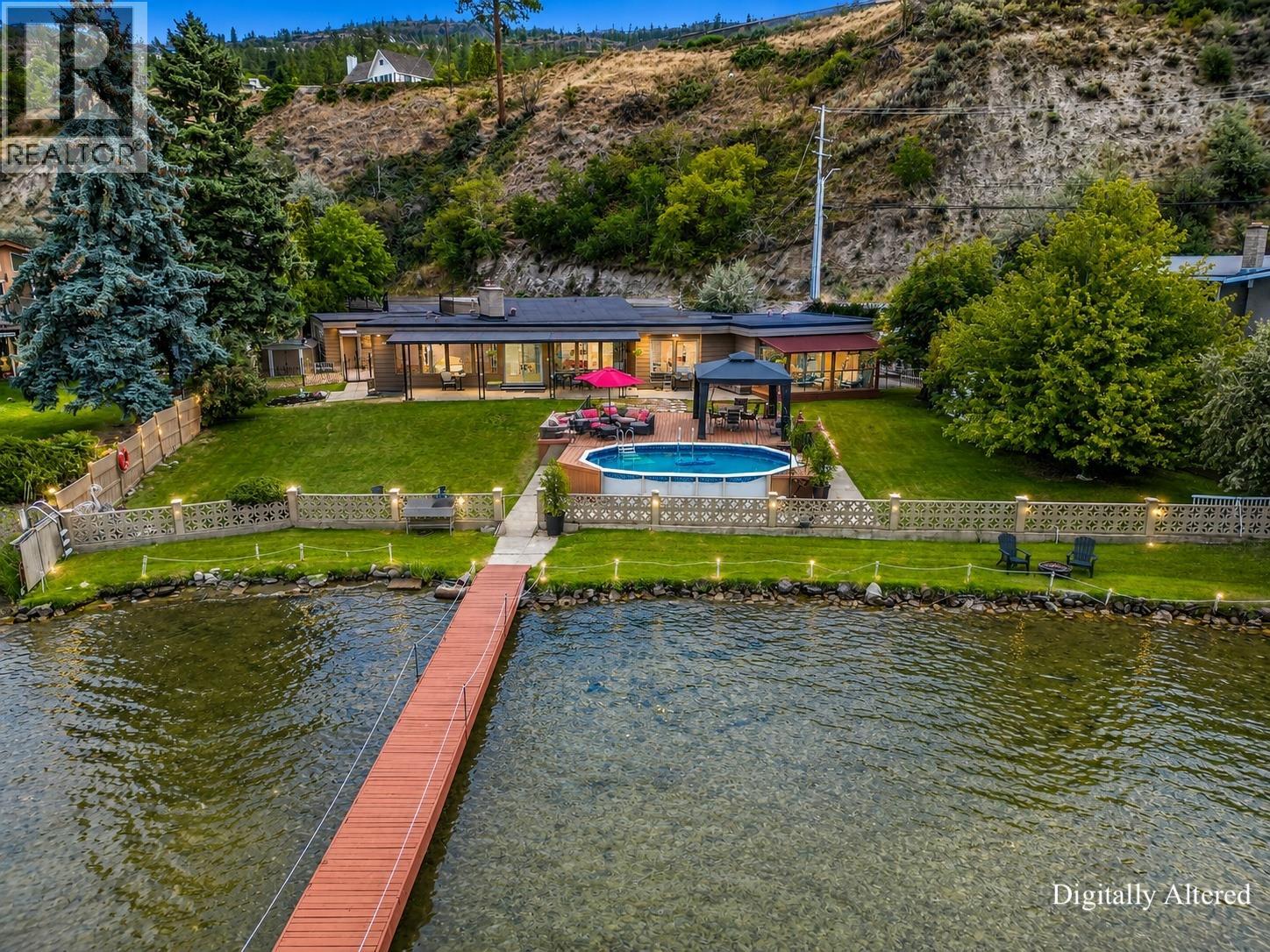 3939 Lakeside Road, Penticton, British Columbia  V2A 8W1 - Photo 3 - 10387249